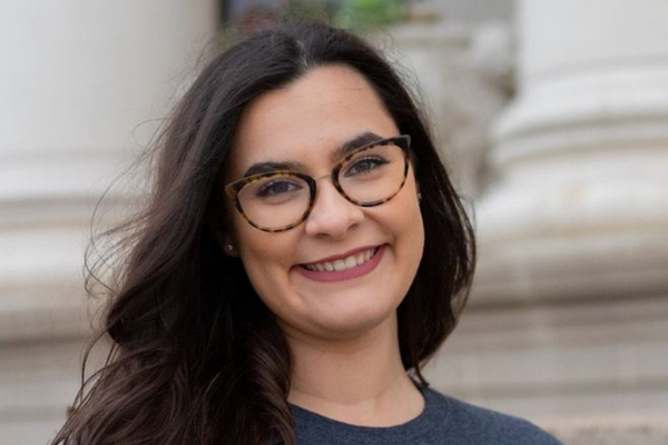 headshot of woman wearing glasses