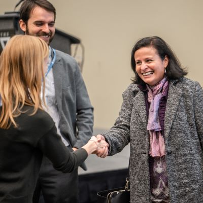 women hand shake